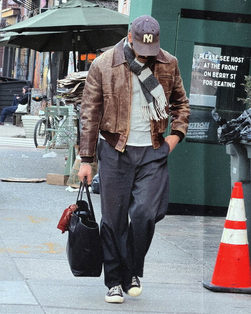 I brought 1 pair of pants on this 2 week trip.  My advice to you is find that 1 pair of pants. 

Photographed New York City, March 2026.
•
•
•
🏷️: Mens Fashion, Mens Style, Menswear, Street Style, Minimal Style, Style Inspo, Outfit Grid, Mens Style Guide, Vintage Menswear, OOTD mens