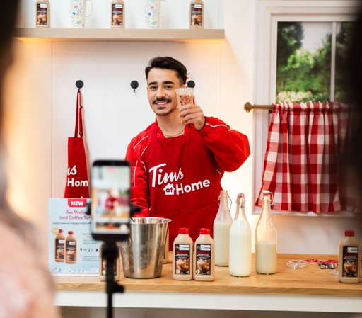 Trying out the new @timhortons Iced Coffee Syrup and I’m impressed ☕

Made with real coffee, so you don’t need a coffee machine. Just mix, sip, and enjoy 🤯😋🙌🏼

Smooth, rich flavour and you can adjust the sweetness exactly how you like it. Perfect for iced coffee, frozen drinks, or whatever vibe you’re on. 

Special thanks to @serena.gringa and @craftpr 

#timhortons #canada