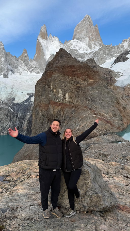 Taking my passenger princess duties very seriously 🚘👑🤳🏼

Patagonia landscapes have you saying “wow” at almost every turn 🤯

#passengerprincess #roadtripvibes #mountainviews #patagoniachilena #patagoniaargentina