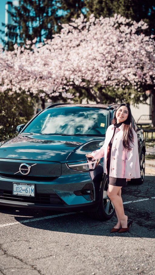 A day in my life with the all-electric Volvo EX40 from @volvocarsrichmond *AD 

Today, I’m trading chaos for calm with the all-electric Volvo EX40. From school runs to city events, it fits perfectly into my busy mom life—practical, spacious, and smooth, with room for all the gear and premium sound for daily singalongs. Advanced safety features bring peace of mind, while quick charging and intuitive tech keep everything running effortlessly. From errands to weekend getaways, the EX40 blends luxury, function, and family-ready versatility with ease.

You’ve got to visit Volvo Cars Richmond—the showroom is stunning and the staff are so friendly and helpful, it makes exploring this beautiful car a breeze.

✨Visit Volvo Cars Richmond to book your test drive

#VolvoEX40 #ElectricSUV #VancouverMoms #LuxuryLifestyle #FamilyCar