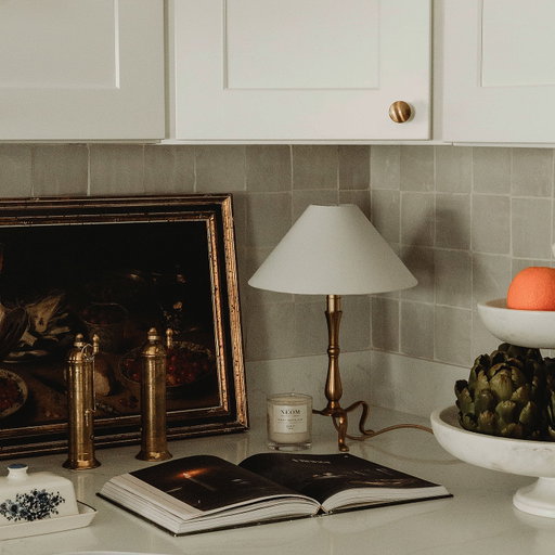 Pieces that makes a house a home… the decor accents and the welcoming feeling that each transmits in bringing a room together. love these decor accents from @williamssonomahome . 
.
.
.
.
.
.
.
.
.
#interiors #decoraccents #home #homeinspo #williamssonoma

https://liketk.it/5XxVt