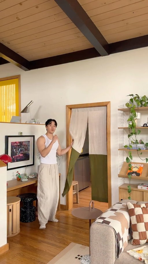 Swapping our noren for something more fun! Love being able to change up the look of my kitchen “door” :)
-
-
-
-
#noren #kitchen #homedecor #japanesedesign #interiordesign