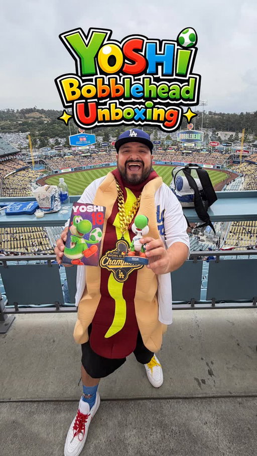 Is This The BEST Bobblehead Of The Year?!?!

#yoshi #supermariogalaxy #mlb #dodgers #ladodgers