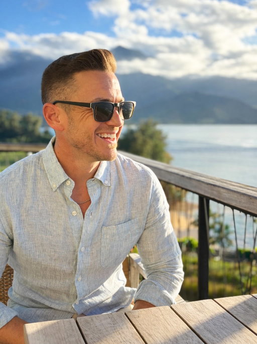 This is 43. 🥹

A year of less proving… and more becoming.

More present with my wife and girls.
More grounded in my faith.
More clear on what actually matters—and what doesn’t.

I used to think growth meant doing more.
Now I see it’s mostly about doing less… but better.

Less noise.
Less pressure.
Less chasing.

More peace.
More conviction.
More trust.

I’m grateful for the life I get to live—but even more grateful for the man I’m becoming.

If this next year looks like anything, I hope it looks like deeper faith, simpler work, and more time with the people I love.

That’s a win.

43, let’s go.
