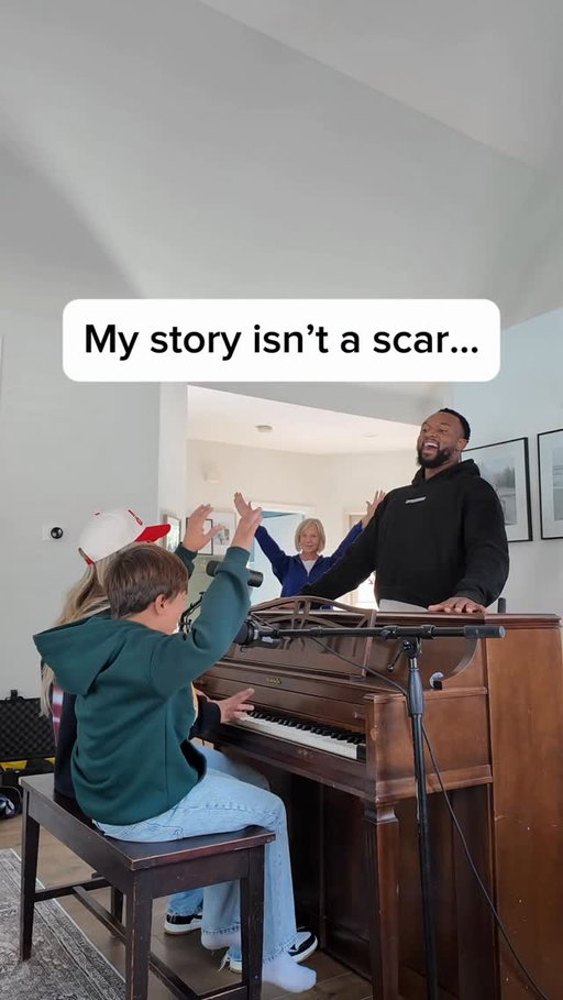 God doesn’t avoid broken stories…
He redeems them.

#worship #worshipleader #worshipleader #christianreels #christianlife