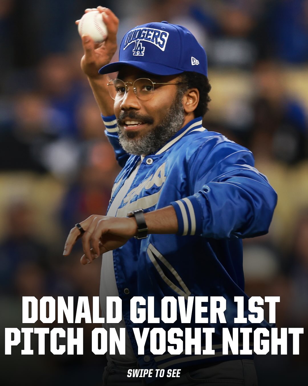 Donald Glover, the voice of Yoshi in The Super Mario Galaxy Movie, threw tonight’s first pitch to Yoshinobu Yamamoto ... with Yoshi in attendance 🤣