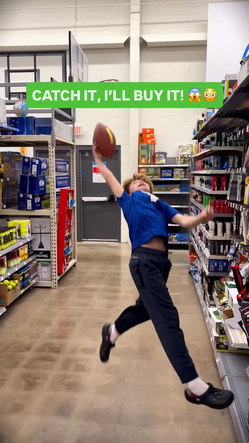 CATCH IT, I’LL BUY IT!!! 😱😳

#catchitillbuyit #fatherandson #tytannerwilson
