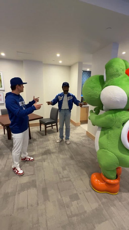 Yoshi, meet Yoshi, meet Yoshi. 😂