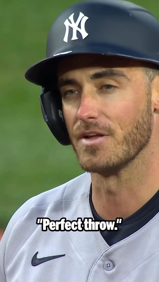 Cal Raleigh’s perfect throw had Cody Bellinger in disbelief 🤯