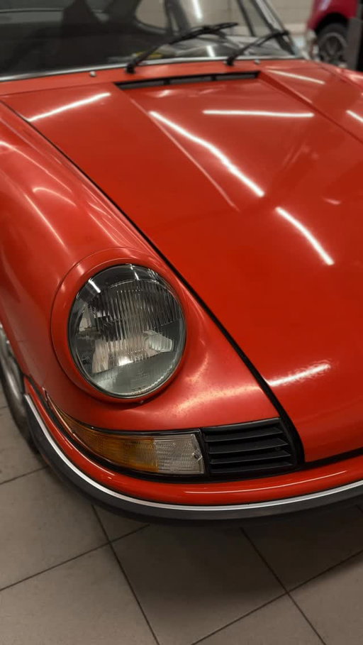 ⚠️ Classic Restoration Challenge March Check-In ⚠️ Here’s where our 1972 911 T stands in its current upgrades - and an idea of what’s to come! Stay tuned 🤓 #classicrestorationchallenge #classicrestorationchallenge26