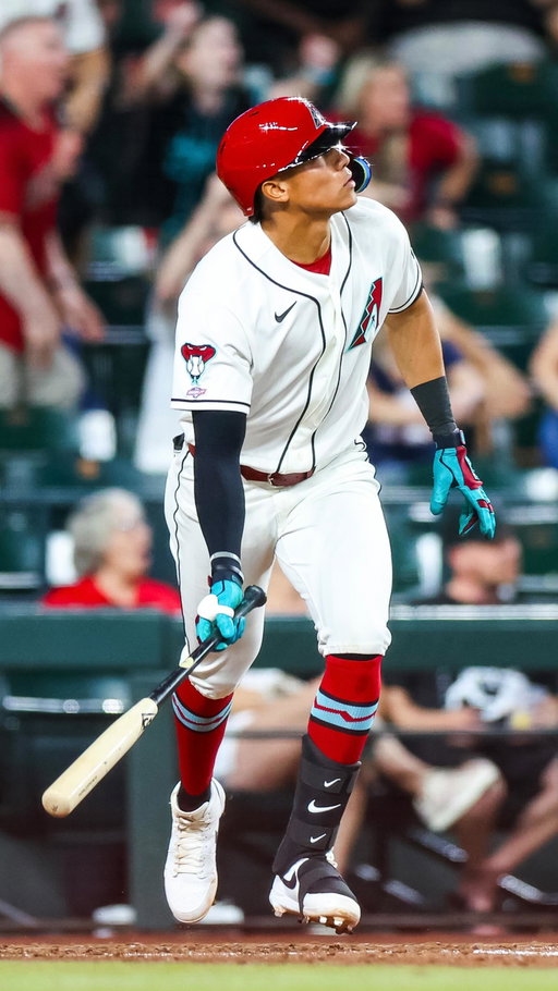 HAVE A DEBUT, KID.