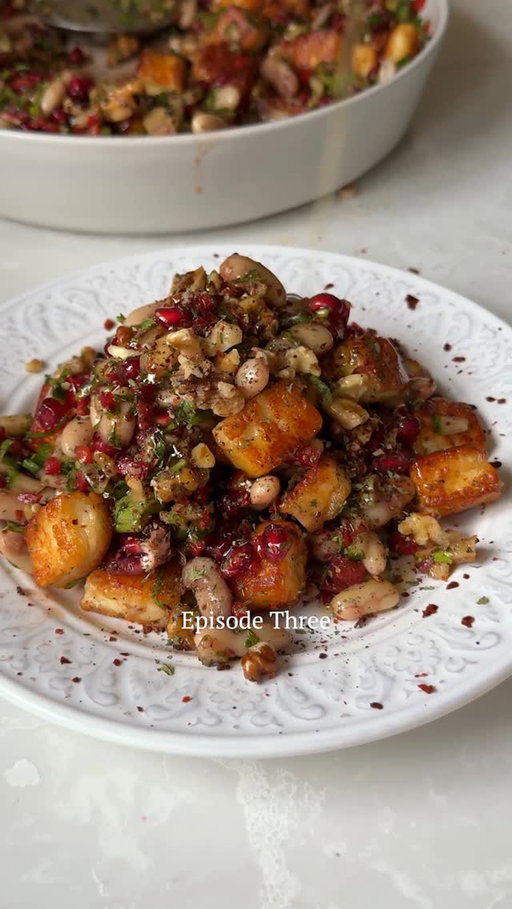 My Favourite Things: EP. 3 CANNELLINI BEAN, CRISPY HELLİM & CRUNCHY WALNUT SALAD

Serves 4-6
Prep: 10 minutes
Cook: 5 minutes

225g (8oz) hellim (halloumi), cut into 1cm cubes
3 tbsp extra virgin olive oil
1 x 400g (14oz) can cooked cannellini beans, washed and drained
25g (1oz) fresh coriander, leaves and stalks finely chopped
200g (7oz) pomegranate seeds
2 small Middle Eastern cucumbers or 1/3 English
cucumber (de-seeded), finely diced
1 large red romano/capia pepper (kapya biber)/small red bell pepper, finely diced
2 spring onions, thinly sliced
1 tsp sea salt flakes
3 tsp dried mint
2 tsp sumac
2 tsp pul biber
100g (3½oz) shelled walnuts, roughly chopped
2 tbsp pomegranate molasses

#melizcooks #salad #choppedsalad #finelychopped