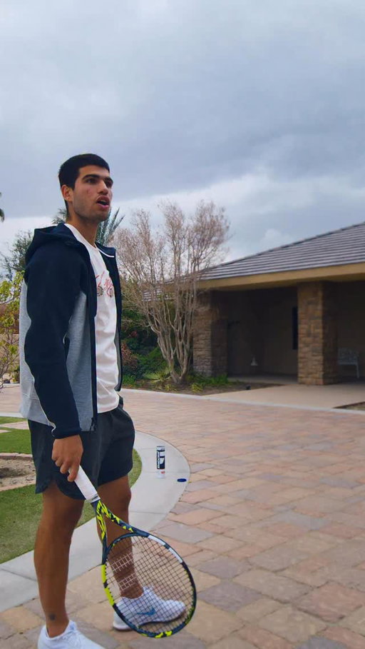 April Fools’ Day calls for this gem from @carlitosalcarazz 👌🏽😂

#BabolatFamily #AprilFools