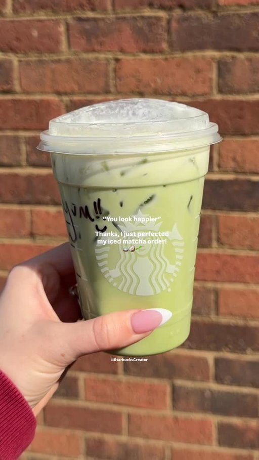 Matcha meets coconut cold foam 🍵🥥🌱 @starbucks #StarbucksCreator 

Details:
Grande Iced Matcha
Coconut Cold Foam

 #icedmatcha #matcha #matchalover
