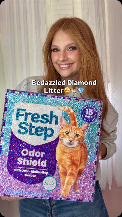 Introducing Diamond Edition litter🤩 
With each step your cat will feel fancier. Only the best for your Queen 👑 💎 🐈
April Fools’! But would you buy this litter for your cat?🤩 
#freshstep #bedazzled #cats #freshsteppartner