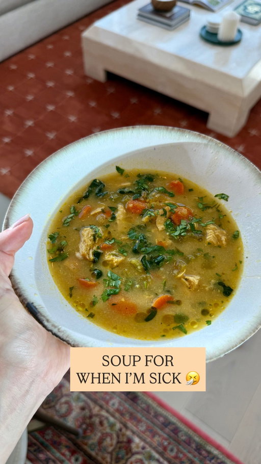 My feel better soup for when I’m sick🥣
It’s simple, nourishing, and exactly what my body needs
Comment “recipe” for my feel better soup ☺️