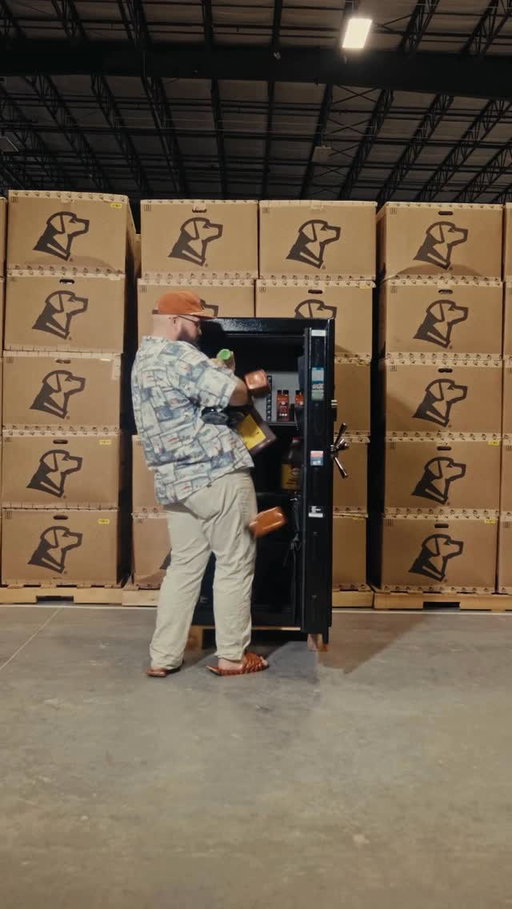 AT THE ROOST

Spring is here. Time to get your garage right.

We’ve teamed up with a few of our friends to outfit your garage with everything you need to store your gear, get ready for the season, or host your next party.

Over $20k in gear up for grabs. 

@deckedusa @yeti @turtleboxaudio @pecosoutdoor @quackrack @williamsknifeco @liberty_safe @levrack 

Enter through the link in bio.