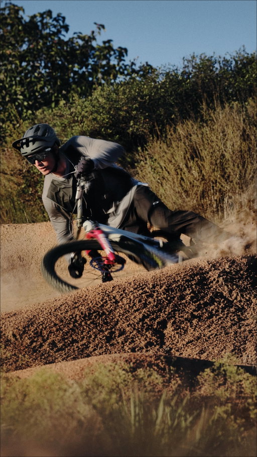 Bumpy rides. Smooth video. 
The camera on Oakley Meta Vanguard is designed specifically for athletes to provide enhanced stabilization.