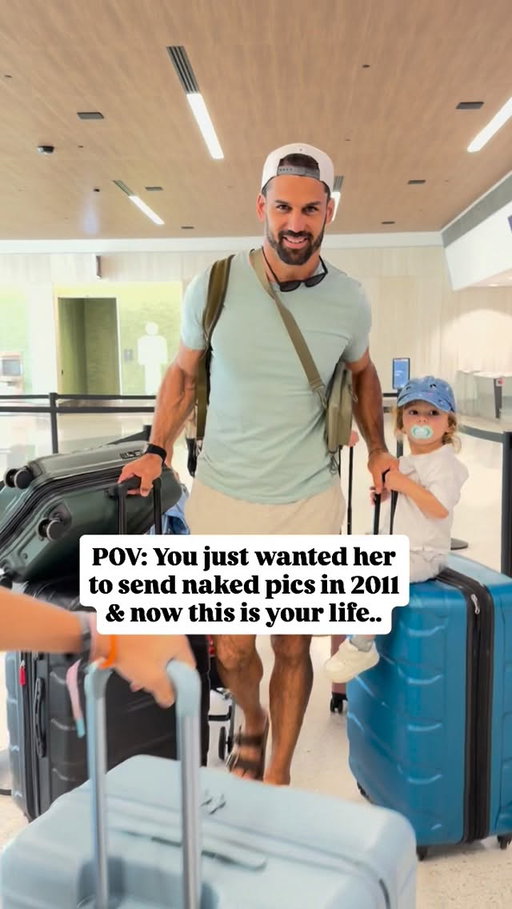 He still gets naked pics so it’s all chill