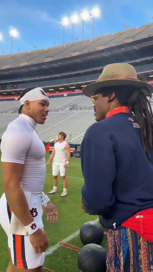 . @byrumbrown17 🤝 @cam
