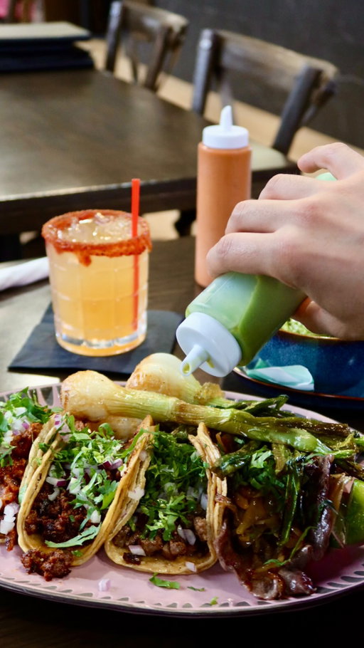 ALL YOU CAN EAT TACOS 😮‍💨🌮 @catrina.chicago 

#chicago #chicagofood #tacos #chicagotacos #explore