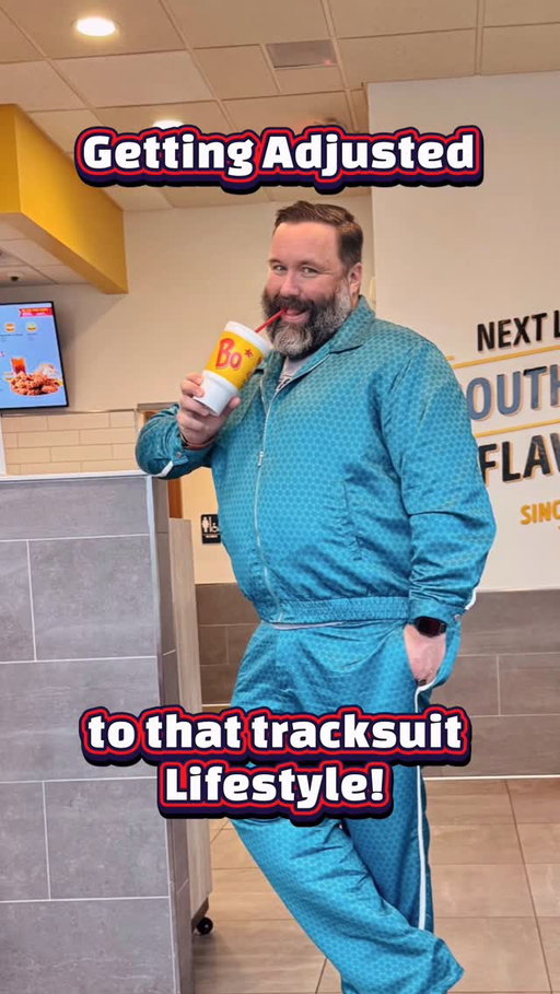 Tony Soprano wants his tracksuit back.
He’s gonna have to wait.
Tonight I’m headlining Turtle Cat Comedy at Hear.Say Brewing + Theater in Ann Arbor — April 3rd, 9pm, $15.
Link in bio. See you there. 🐢🐱
#standupcomedy #annarbor #comedyshow #turtlecatcomedy #michigancomedy
