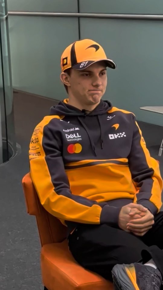 Oscar, do you think it's possible to do an Easter Egg hunt back at base? 👀

#McLarenF1