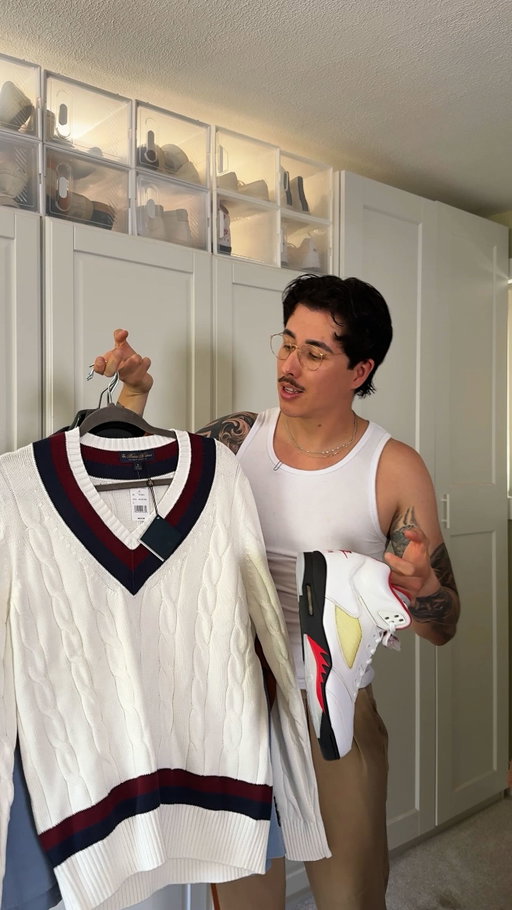 I did a massive closet clean-out and listed so many great items on @Vinted! Go check it out now, before they’re all gone. Make sure to follow me on Vinted @blakescottsilva 
#ad