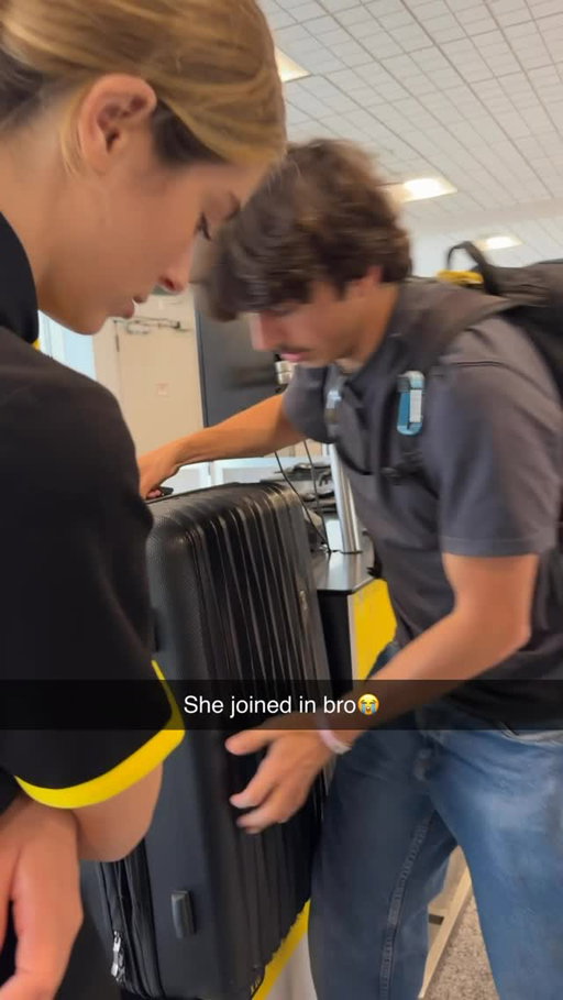 Spirit employees are trying their hardest truly 

#fyp #airport #meme #slushynoobz #spiritpartner