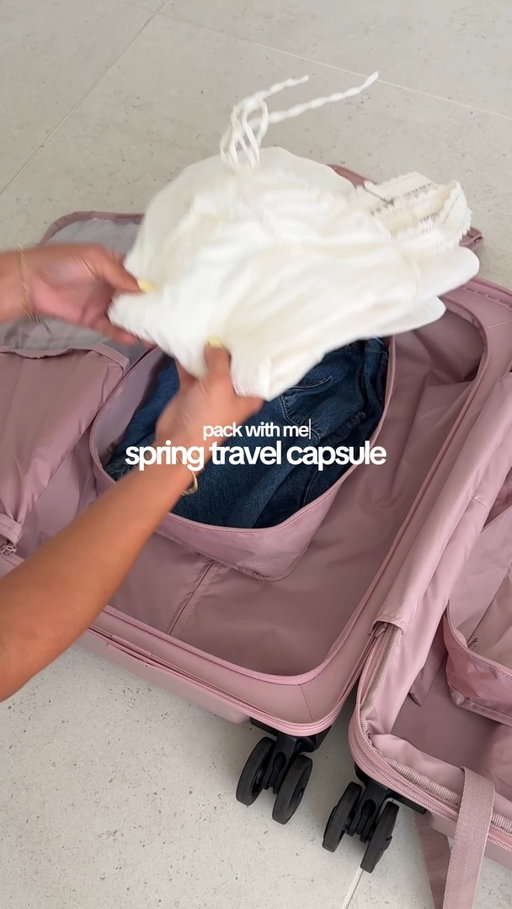 Build your new travel capsule. Our favorites? The Carry-on + The East to West Tote + Packing Cubes.