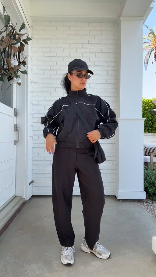 The Skyline Barrel Pant a.k.a. the only structure we want for our weekend @megkaiserr