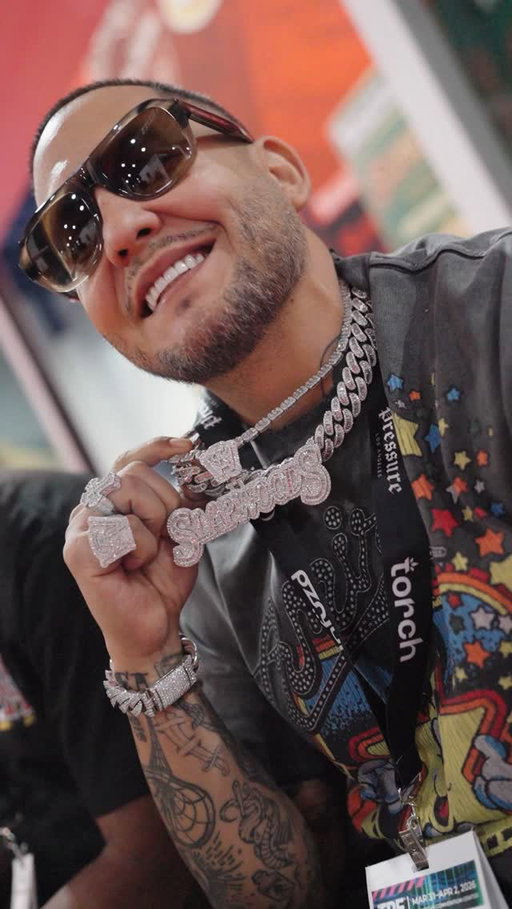 Vegas was a movie 🎥 TPE (@totalproductexpo )was a success.🏆
Big love to @slapwoods & @fortune_wwd for the opportunity.
We just getting started—let’s keep going up.