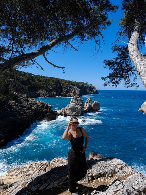 Little side quest :) also manifesting one day I will own a yacht in Mallorca 🤞🏻