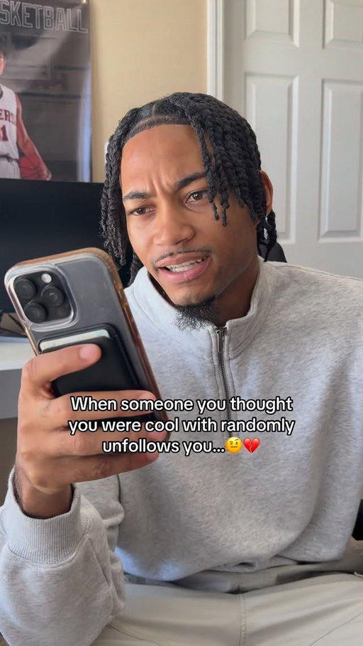 That shi lowkey hurts for like 10 seconds 😭💯

#viral #trending #reels #relatable #relationships