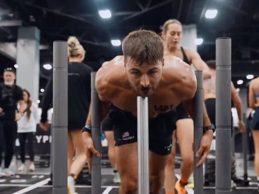 55:24 for @jack.d_fitness & @dr.erikatvedten as they win their

Day 2 of @legendzcasino HYROX MIAMI BEACH is ELECTRIC ⚡️