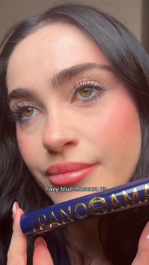 navy blue mascara >> using the @lorealparis panorama mascara in blue suede 💙✨