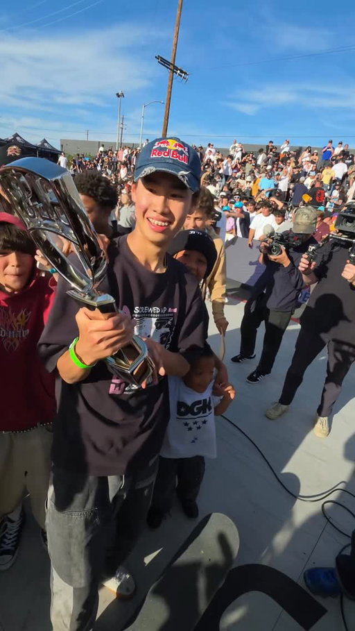 HIS FIRST SLS, HIS FIRST WIN @kangjun_09 🏆

Juni needed the 8.9 on his last trick for 1st, and got the 9 Club, “Dream come true”