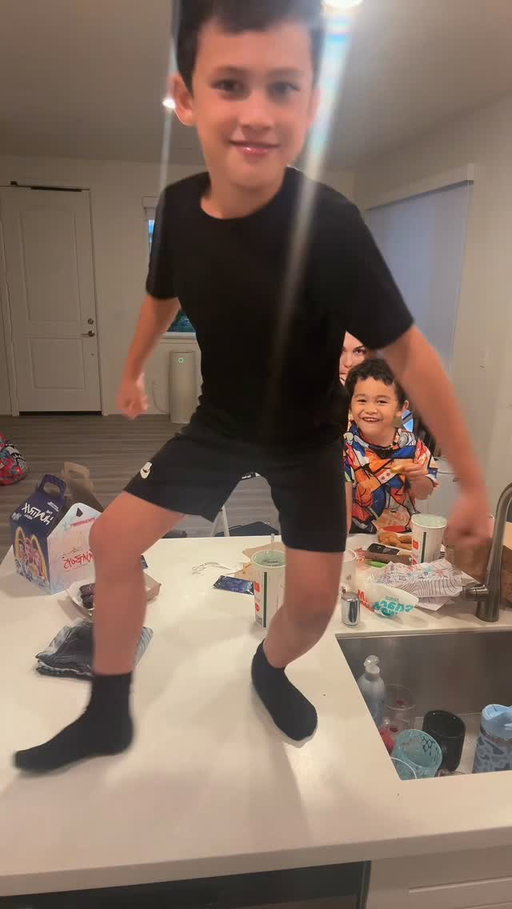 our nightly jam seshs are routine for us 😂 
my boys❤️