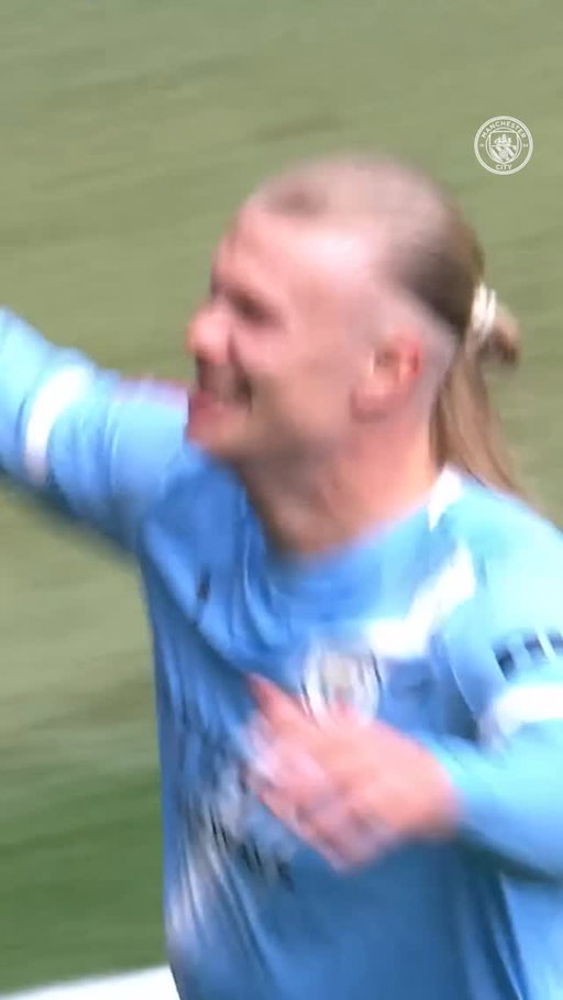 A team move to seal the hat-trick! 🤝
 
🎩 @erling