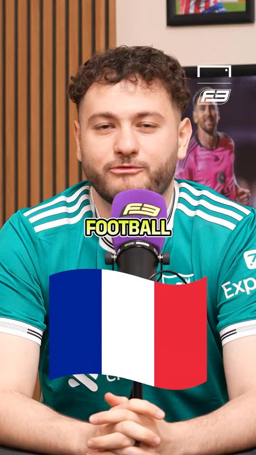 Juwon BOTTLES EASY FOOTBALL CHALLENGE 🤯? 

#soccer #frontthree #footballchallenge