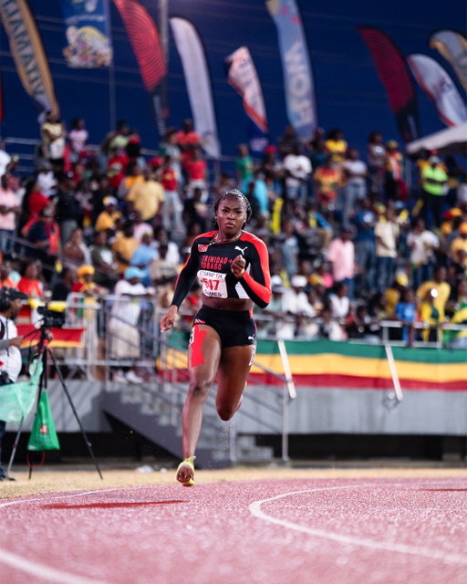 JENNA MEDALS AGAIN! 🤩

The Trinidad & Tobago native places third in the 400mh Final! A high level of consistency from the University of Kentucky T&F commit! That’s back to back years of medals! 😮‍💨