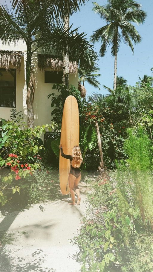 In love with siargao and my @pantai_pantai swimsuit🤎🧡