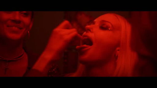 Bad girls doing bad shit.

FIND YOUR FRIENDS drops on Shudder June 12. Starring Helena Howard, Bella Thorne, Zión Moreno, Chloe Cherry, and Sophia Ali.