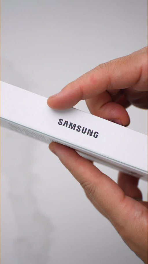 Samsung Galaxy A37 5G Unboxing! This affordable smartphone has all of these features for a great price. 

-6.7” 120hz AMOLED Display
-Exynos 1480 Processor
-50MP Main, 8MP Ultrawide and 5MP Macro Cameras
-6GB, 8GB and 12GB RAM variants with up to 256GB Storage
-5000 mah battery
-WiFi 6
-Bluetooth 5.4
-45W wired charging

Do you like this unboxing in Awesome Black? Also comes in 3 other colors. Would you spend $449 on this midrange smartphone? #tech #samsung #samsunggalaxy #galaxya37 #reels
