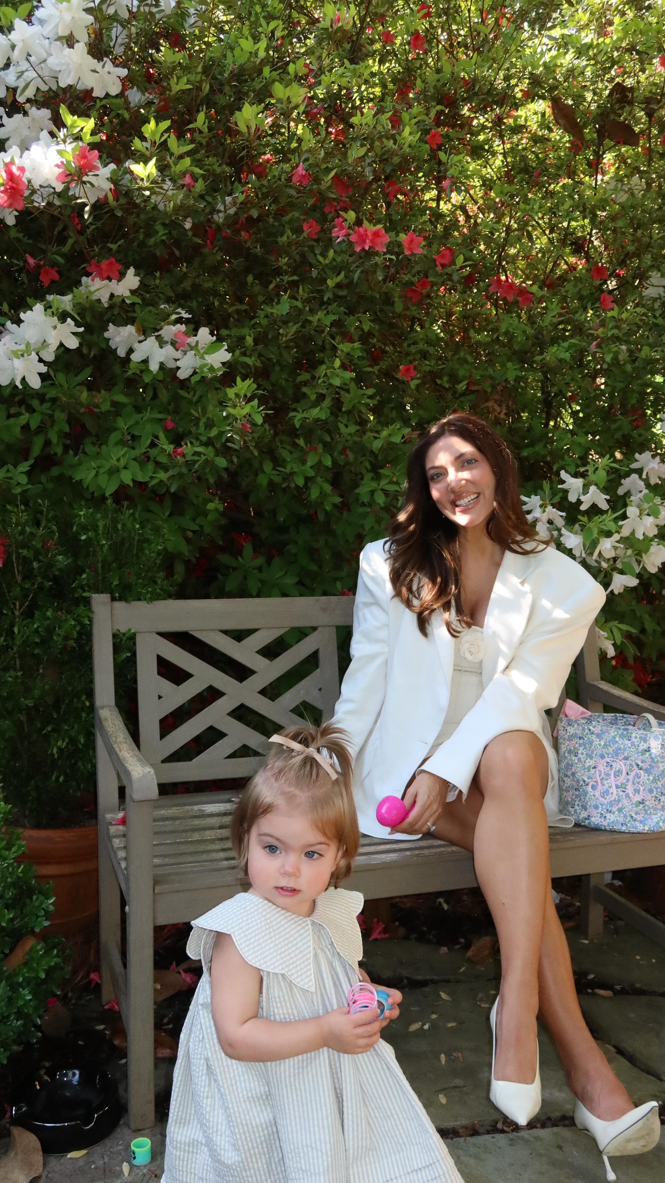 Paloma’s first Easter egg hunt🪺 we hope you and your family had a blessed Easter🙏🏼 #couple #momlife #pregnant #pookie