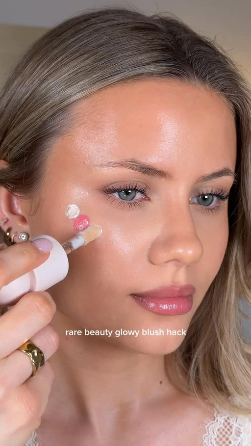 loveee the way these 2 mix @rarebeauty 

#rarebeauty #blush #makeupinspo