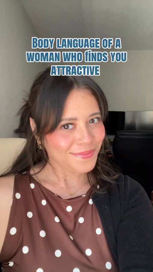 How to: read body language #thegirlwhoanalyzes #bodylanguage #howto