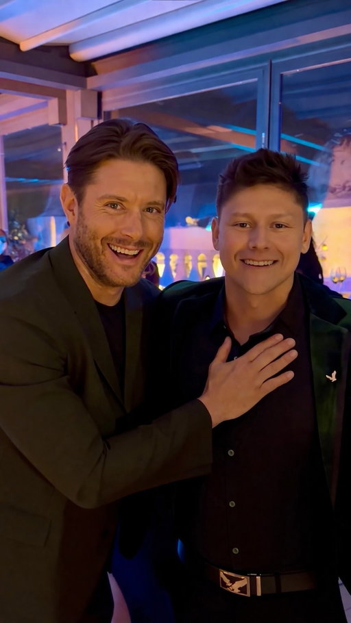 He lit up so much as soon as i brought up SPN😭🥹
10 points if you can spot Homelander👀🦸‍♂️
.
#jensenackles #deanwinchester #soldierboy #theboys #supernatural