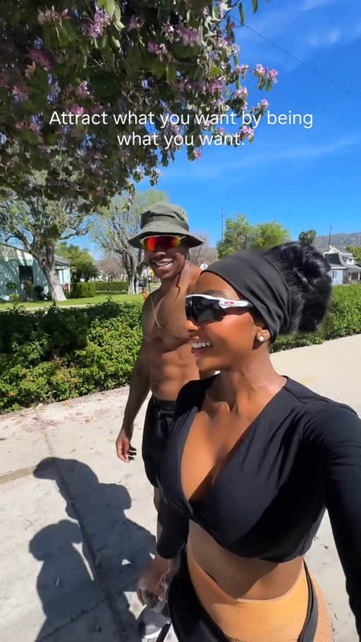 Happy and healthy is all we’re on right now @duke 🤍

🚨We’re officially 1 week away from the start of my 6- week challenge… Comment 👉🏾“𝐒𝐍𝐀𝐓𝐂𝐇𝐄𝐃“ & I’ll DM you the link! 

#love #couplegoals #healtylifestyle #blacklove