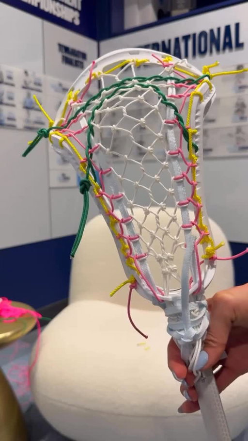 Come string the @nikelacrosse victory elite 2 with me! Obviously had to go with the @wllpalms colors and I am loving it 😍😍 @wll @nike #lacrosse #lacrossestringing #lacrossestick #unclacrosse